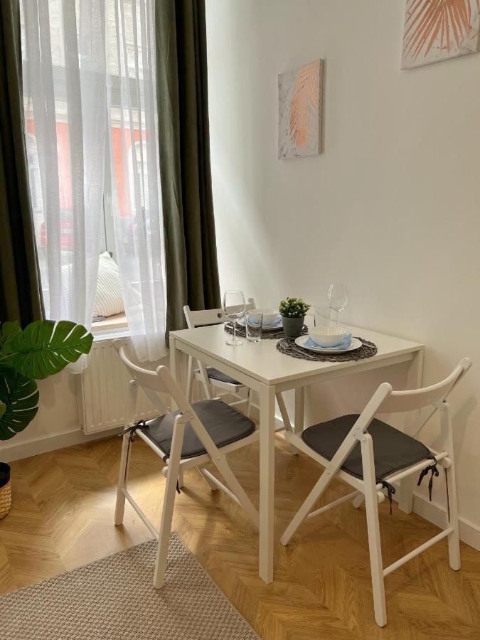 Cozy, Quiet Place Near Belvedere Wien Exterior photo